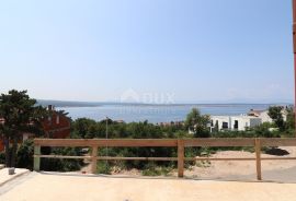 CRIKVENICA - luksuzni dvoetažni stan u stambenoj vili s vlastitim bazenom, Crikvenica, Appartment