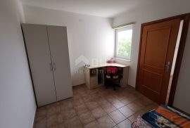 CRIKVENICA, JADRANOVO - Dvoetažan stan, 98m2 na atraktivnoj lokaciji u blizini mora, Crikvenica, Apartamento