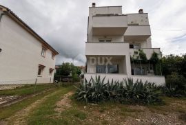 CRIKVENICA, JADRANOVO - Dvoetažan stan, 98m2 na atraktivnoj lokaciji u blizini mora, Crikvenica, Apartamento