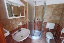 CRIKVENICA, JADRANOVO - Dvoetažan stan, 98m2 na atraktivnoj lokaciji u blizini mora, Crikvenica, Apartamento