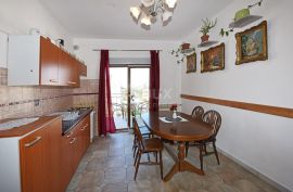 ISTRA, POREČ - Apartmanska kuća s pogledom na more, Poreč, Ev