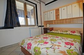 ISTRA, POREČ - Apartmanska kuća s pogledom na more, Poreč, Ev