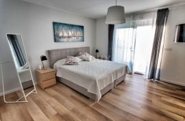 OPATIJA, BREGI - Vila 320m2 s panoramskim pogledom i bazenom + okoliš  500m2, Matulji, Ev