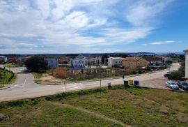 ISTRA, NOVIGRAD - Prostran i kvalitetan stan u blizini mora, Novigrad, Apartamento