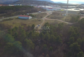 KUKULJANOVO INDUSTRIJSKA ZONA - građevinsko zemljište 7622m2 za poslovnu namjenu za halu / poslovnu zgradu, Bakar, Land