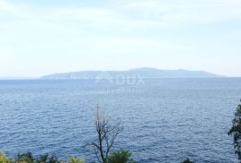 OPATIJA, MEDVEJA- građevinsko zemljište 1773m2, 1. RED DO MORA!! I S GRAĐ. DOZVOLOM za hotel/ boutique hotel/ motel/ apartmane/ ville/ kuće za iznajmljivanje - odmor s bazenom, Lovran, Terreno