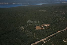 OTOK CRES - Kuća i zemljište s potencijalom, Cres, بيت