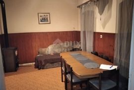 OPATIJA, MATULJI - 4S + DB - Kuća sa potencijalom 7 apartmana i flexibilnom cijenom!, Matulji, House