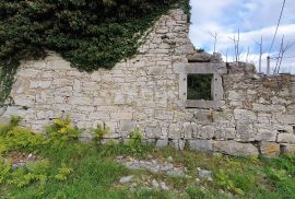 ISTRA, GROŽNJAN - Imanje na uzvisini, savršena lokacija, kompleks zemljišta, kamene kuće, panoramski pogledi sa svih strana - Rijetkost na tržištu!!, Grožnjan, Land