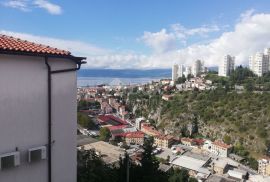 RIJEKA, TRSAT - 3S+DB stan 110 m2, mirna obiteljska lokacija s predivnim pogledom!, Rijeka, Apartamento