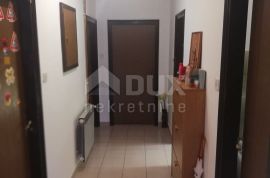 RIJEKA, TRSAT - 3S+DB stan 110 m2, mirna obiteljska lokacija s predivnim pogledom!, Rijeka, Apartamento