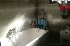 RIJEKA, TRSAT - 3S+DB stan 110 m2, mirna obiteljska lokacija s predivnim pogledom!, Rijeka, Apartamento