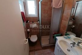 ISTRA, ROVINJ Apartmanska kuća na samo 40m od mora!, Rovinj, Famiglia