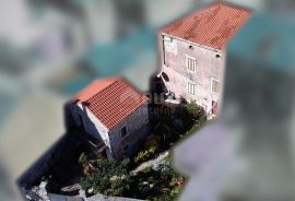 ISTRA - SVETI LOVREČ - Kuća za investiciju, Sveti Lovreč, Σπίτι