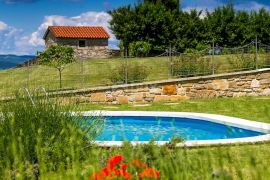 ISTRA, PAZIN - Prostrana kuća s bazenom, Pazin - Okolica, House