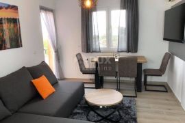 OPATIJA, IKA, OPRIČ - kuća / villa 500m2 s pogledom na more i bazenom + okoliš 1000m2, Opatija - Okolica, Haus