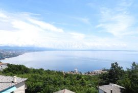 OPATIJA - BREGI - kuća / villa 200m2 sa pogledom na more + uređen okoliš 250m2, Matulji, Famiglia