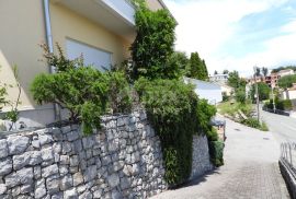 OPATIJA - BREGI - kuća / villa 200m2 sa pogledom na more + uređen okoliš 250m2, Matulji, Famiglia