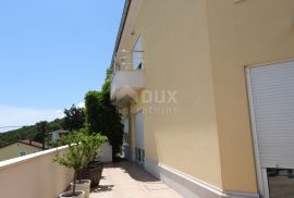 OPATIJA - BREGI - kuća / villa 200m2 sa pogledom na more + uređen okoliš 250m2, Matulji, Famiglia