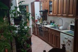 ISTRA- ROVINJ , trosoban stan s vrtom u blizini centra, Rovinj, Appartment