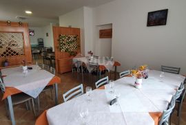 ISTRA, KRŠAN - Poslovni prostor - Restoran s uhodanim poslom 300,75m2, Kršan, Poslovni prostor