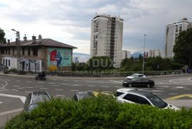 ZAMET, CENTAR-- građevinski teren 1760m2 za poslovno- stambenu ili stambenu zgradu– stanove sa postojećim objektom od cca 415m2, Rijeka, Land