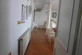 OPATIJA, IČIĆI - Kuća / villa samostojeća sa sobama i apartmanima 691m2, Opatija - Okolica, Casa