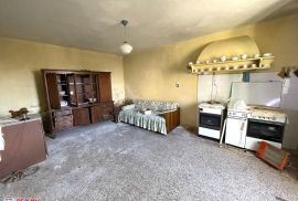 ISTRA, LABIN, KUĆA ZA RENOVACIJU, POGLED NA MORE, Labin, Дом