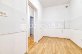 Zagreb, Stenjevec luksuzna dvojna kuća 196 m2 na parceli od 600m2, Zagreb, House