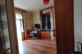 OPATIJA - CENTAR, stan s vrtom u povijesnoj vili, 100 m od mora, Opatija, Apartamento