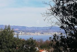 IKA - OPRIĆ, građevinsko zemljište od 2.213 m2 s pogledom na more, Opatija - Okolica, Γη