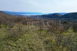 Bribir-Građevinsko zemljište površine 11907m2, Vinodolska Općina, Γη