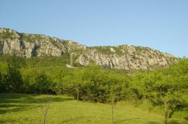 Bribir, kuća sa prostranom okućnicom, Vinodolska Općina, بيت