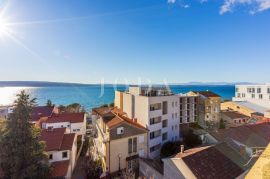 Crikvenica,  etaža vile sa panoramskim pogledom, Crikvenica, Apartamento