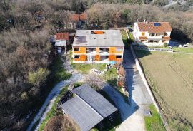 Labin, okolica grada, rohbau zgrada sa velikim zemljištem, Labin, House