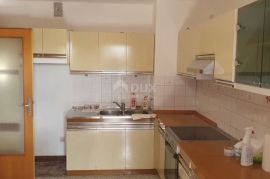 RIJEKA, DONJA DRENOVA - 3SKL s lođom i drvarnicom, Rijeka, Appartment