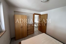 APARTMANSKA KUĆA S 2 STAMBENE JEDINICE, 400 M OD MORA, VIR - PREDIO KOZJAK, Vir, Casa