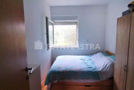 Fažana stan u prizemlju,novogradnja , 450 m od mora, Fažana, Appartment