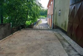 MATULJI - prodajno-proizvodni skladišni prostor 400m2 s 638m2 dvorišta, Matulji, Коммерческая недвижимость