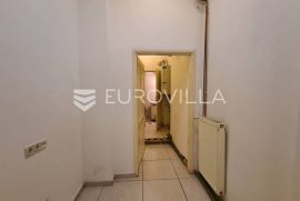 Zagreb, strogi centar, Masarykova, ulični poslovni prostor 47 m2, Zagreb, Propiedad comercial