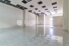 Sveta Nedelja, poslovni prostor u poslovnoj zgradi 366 m2, Commercial property