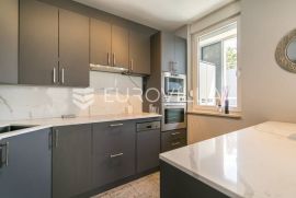 Pantovčak, Goljak luksuzan dvoetažan penthouse NKP 154 m2, Zagreb, Wohnung