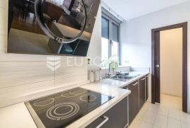 Draškovićeva, trosoban stan 99 m2, najam, Zagreb, Appartement