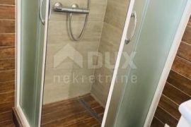 OTOK RAB, KAMPOR - Studio 32 m2 na 1.katu s bazenom, Rab, Daire