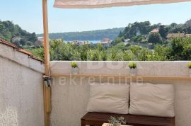 OTOK RAB, PALIT - 4S+DB Apartman od 111m2, blizu mora + 2 parkirna mjesta, Rab, Flat