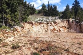 Starigrad - ekskluzivan teren 1937m2 prvi red do mora!! 890000€, Starigrad, Terrain