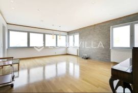 Babonićeva, luksuzan peterosoban penthouse NKP 190 m2, Zagreb, Appartement