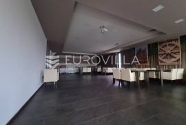 Trešnjevka, funkcionalan poslovni prostor 574 m2 na 2. katu s liftom, Zagreb, Propriedade comercial