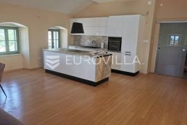 Opatija, Centar, predivan četverosoban stan s panoramskim pogledom i vrtom, Opatija, Apartamento