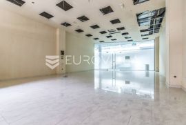 Sveta Nedelja, poslovni prostor u poslovnoj zgradi 490 m2, Commercial property